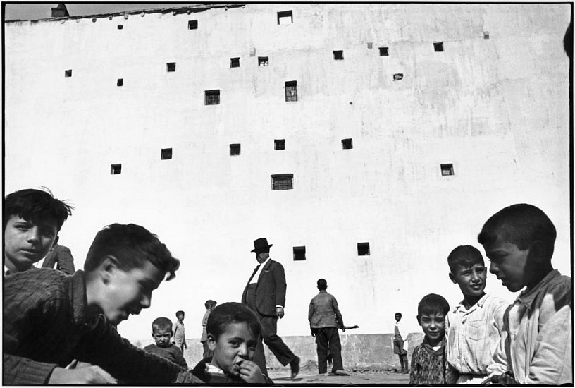 Henri CARTIER-BRESSON, Madrid
1933, Gelatin Silver Print