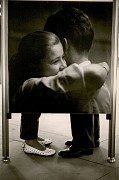 Brussels (hug & feet)